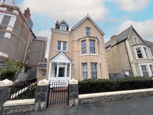 Photo 1- click for photo gallery